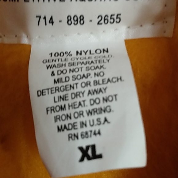 CAS Competitive Aquatic Supply Maroon Swim Parka w/ Hood Faux Fur Lined XL - Picture 4 of 15